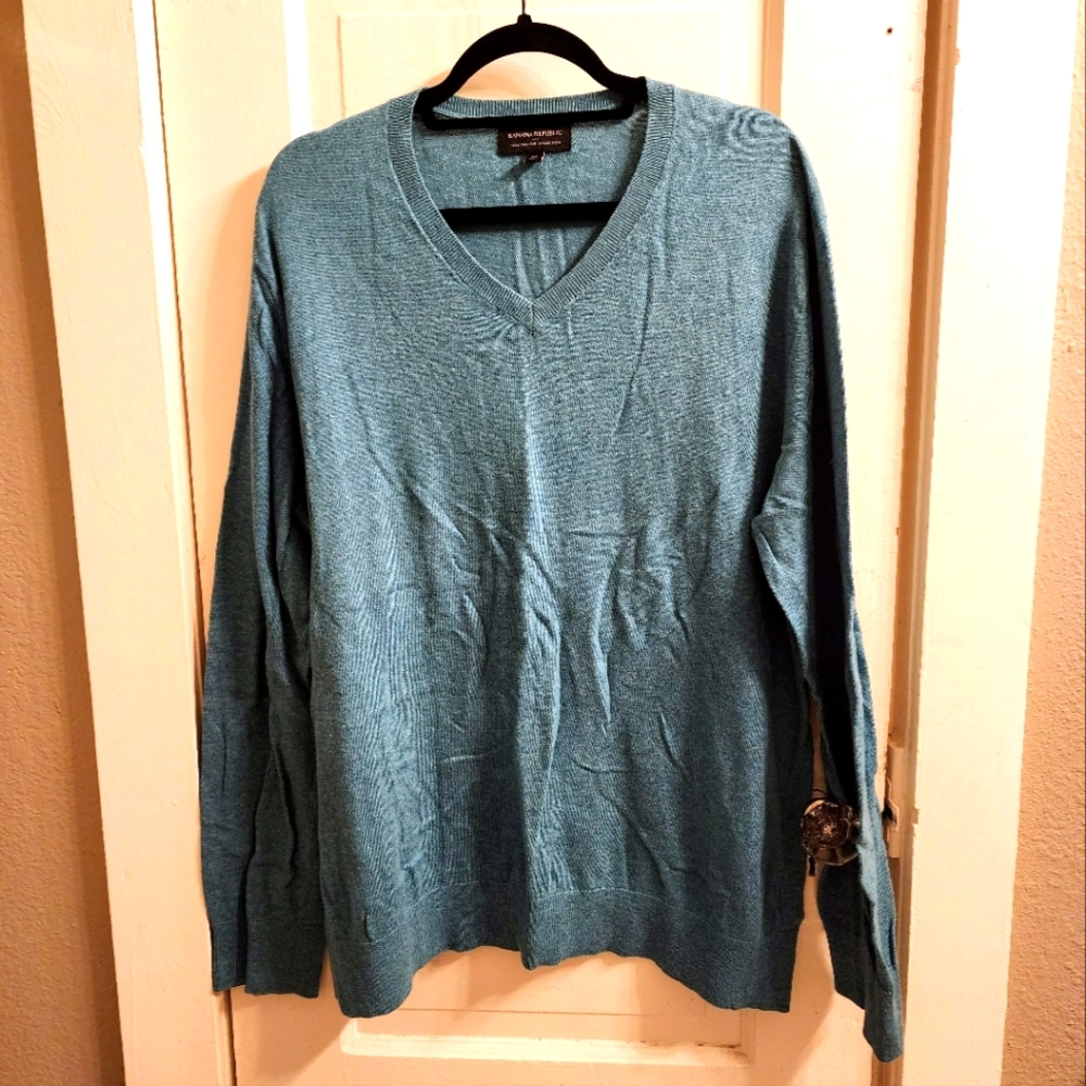 Men's V-Neck Sweater, Luxe Collection Banana Republic XL